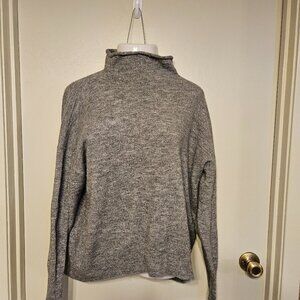Heathered Grey Long Sleeve Sweater